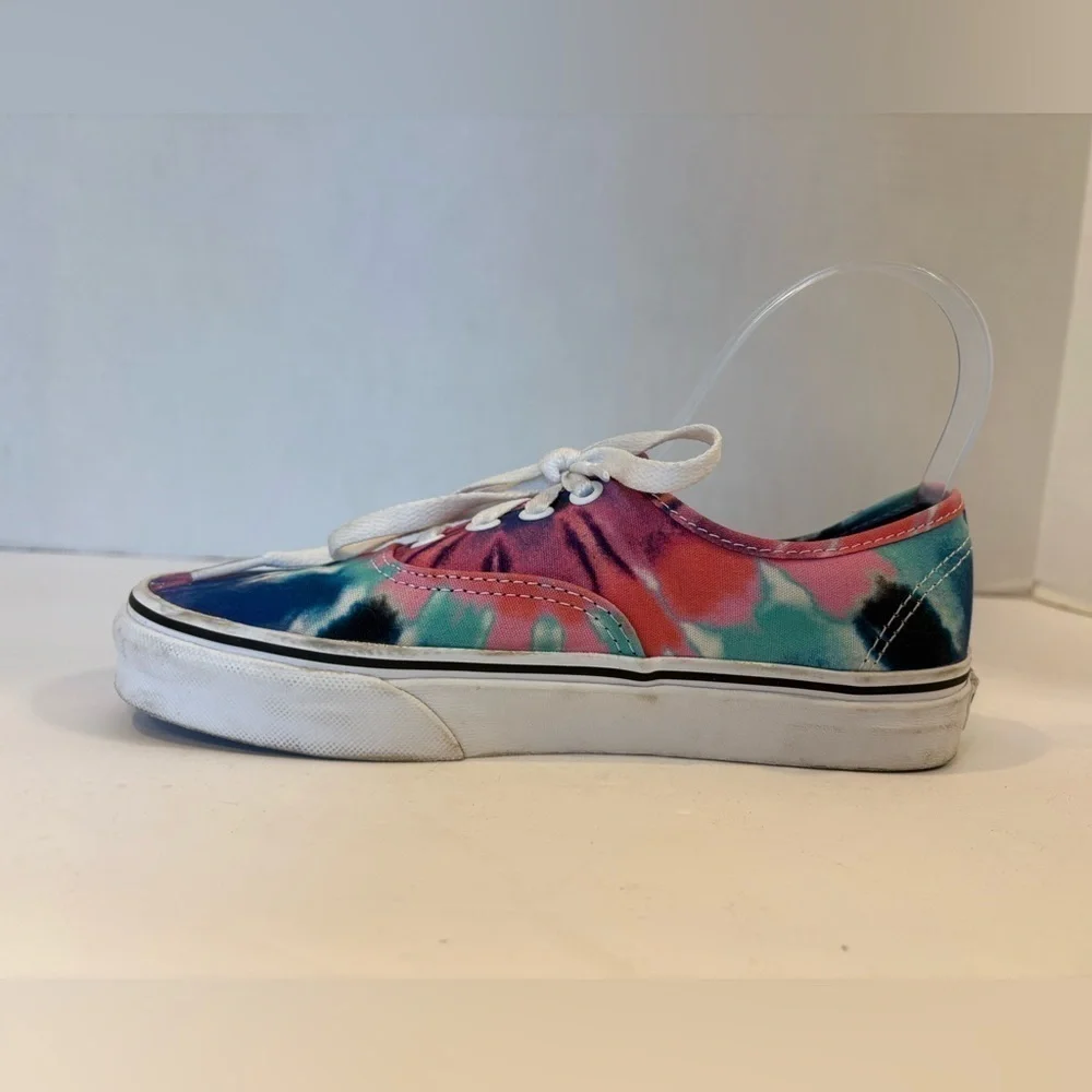 Vans tie-dye multicolored canvas sneakers size 6.5